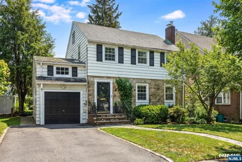 $739,000 | 3 Collins Avenue, Bloomfield, NJ 07003