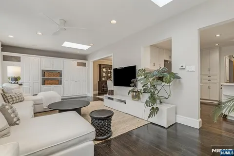 $739,000 | 3 Collins Avenue, Bloomfield, NJ 07003