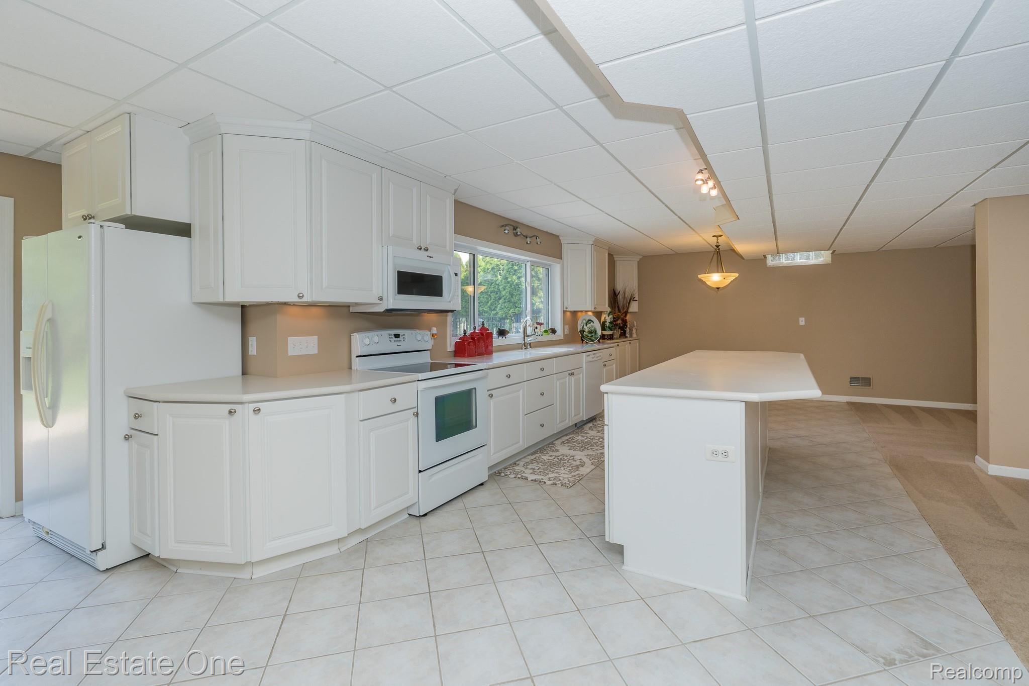 1784 Blue Grass Drive Rochester, MI 48306 - Photo 47 of 72 full kitchen in basement