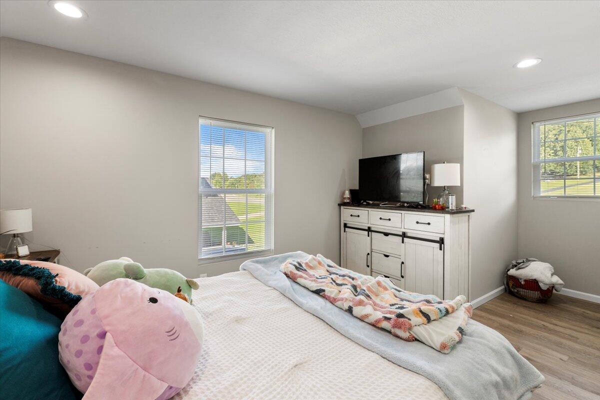 607 Rock Road West Radford, VA 24141 - Photo 5 of 21 16-16