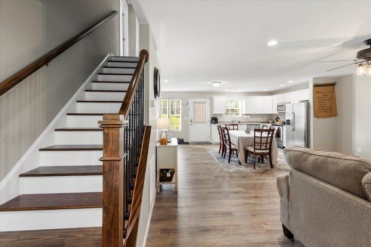 607 Rock Road West Radford, VA 24141 - Photo 8 of 21 18-18