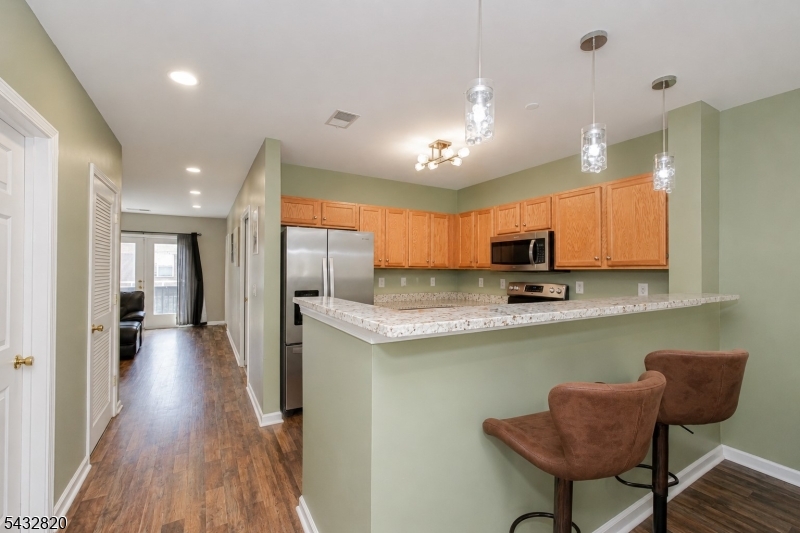 368 Rector Street, Unit 414 Perth Amboy, NJ 08861 - Photo 5 of 20