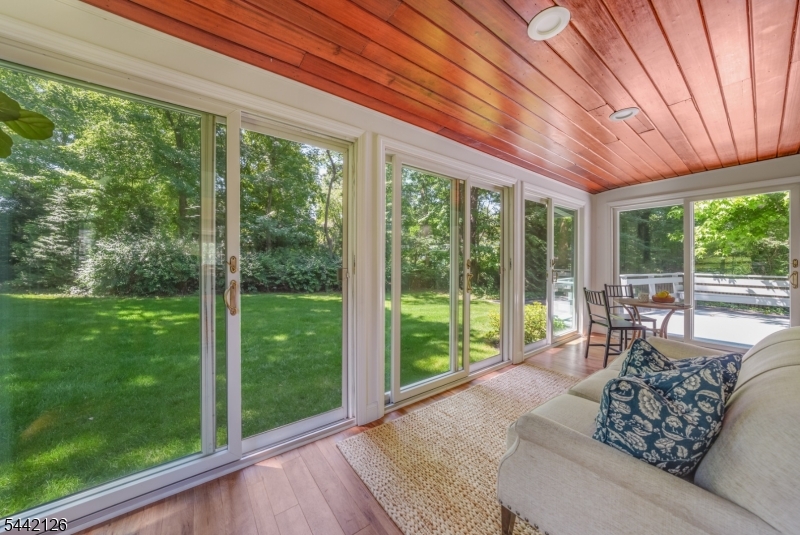 28 Spring Ridge Drive Berkeley Heights, NJ 07922 - Photo 20 of 50