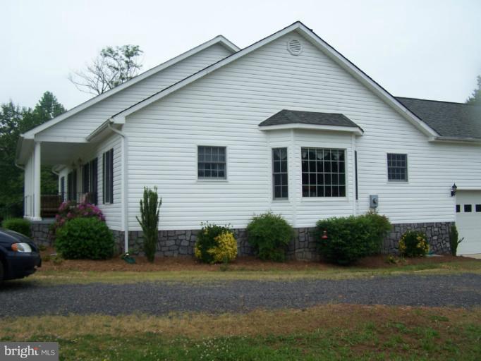 17389 Stoney Point Road King George, VA 22485 - Photo 14 of 28 Exterior (General)