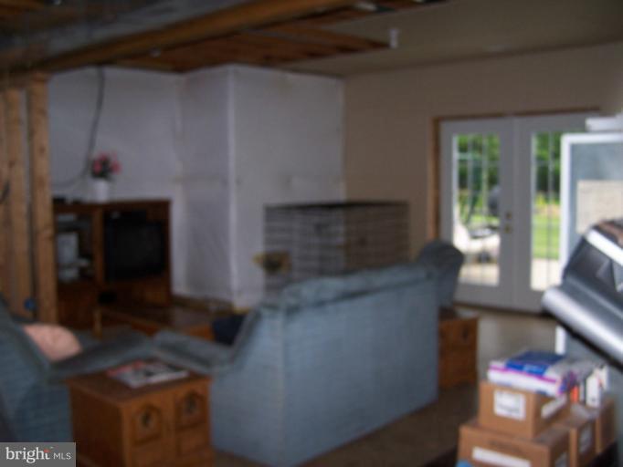 17389 Stoney Point Road King George, VA 22485 - Photo 18 of 28 Interior (General)