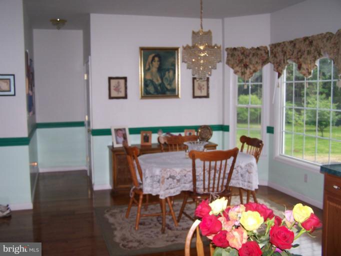 17389 Stoney Point Road King George, VA 22485 - Photo 27 of 28 Kitchen