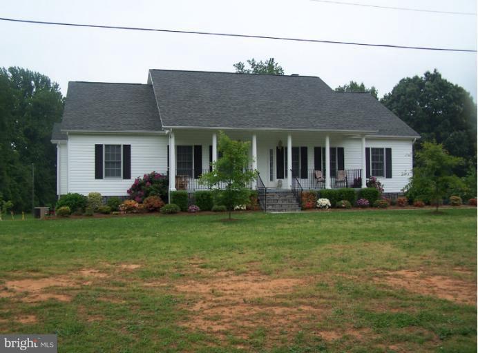 17389 Stoney Point Road King George, VA 22485 - Photo 28 of 28 Exterior (Front)
