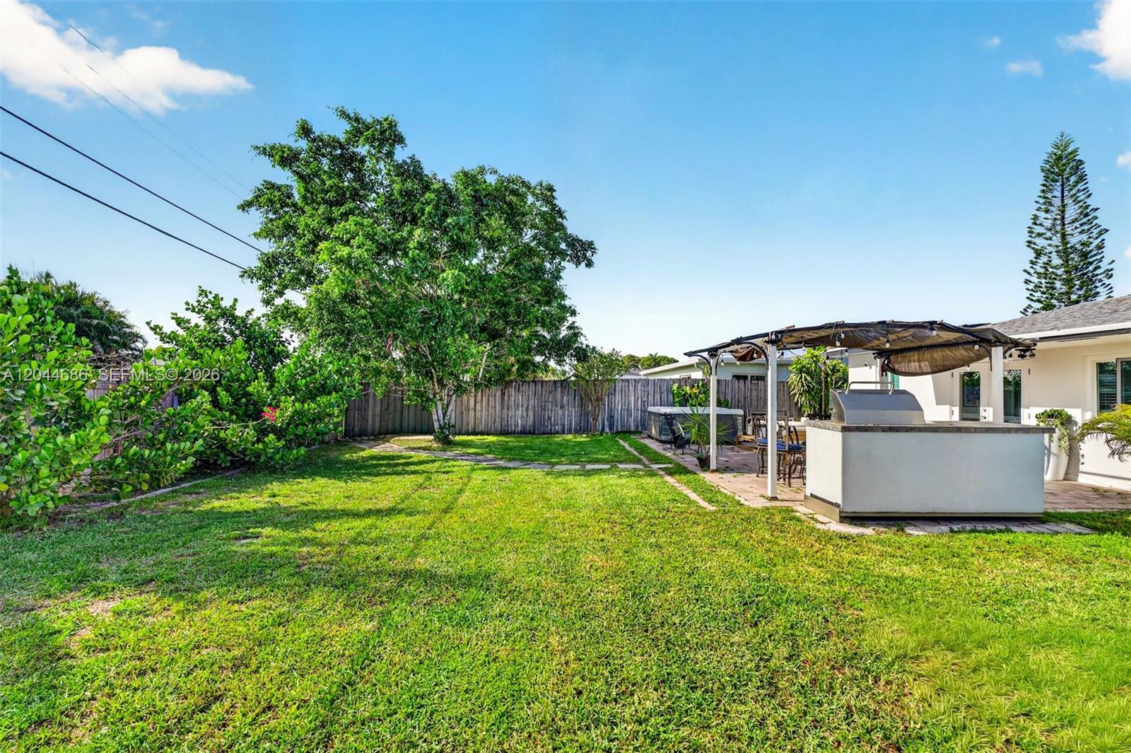2012 North 31st Road Hollywood, FL 33021 - Photo 28 of 30