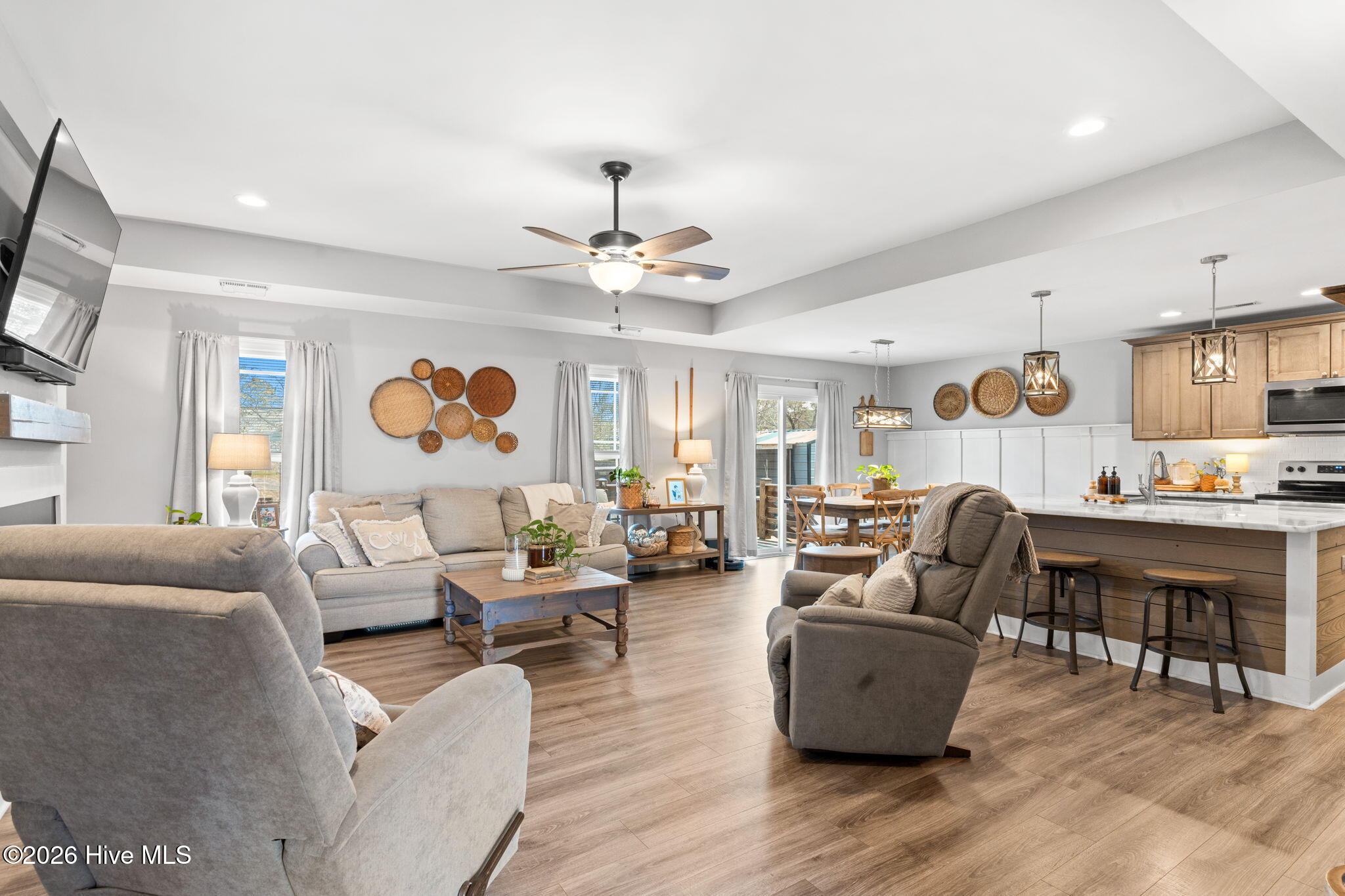 830 Village Point Road Southwest Shallotte, NC 28470 - Photo 11 of 52 Living