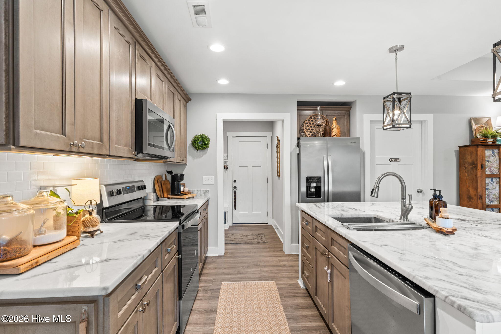 830 Village Point Road Southwest Shallotte, NC 28470 - Photo 16 of 52 Kitchen