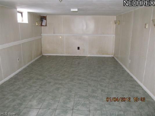 23899 Maple Ridge Road North Olmsted, OH 44070 - Photo 4 of 7 Gallery Image 4