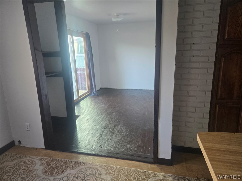 46 Ullman Street Buffalo, NY 14207 - Photo 14 of 26