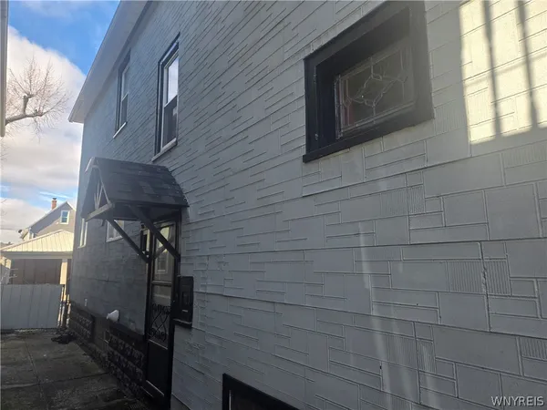 $199,999 | 46 Ullman Street, Buffalo, NY 14207