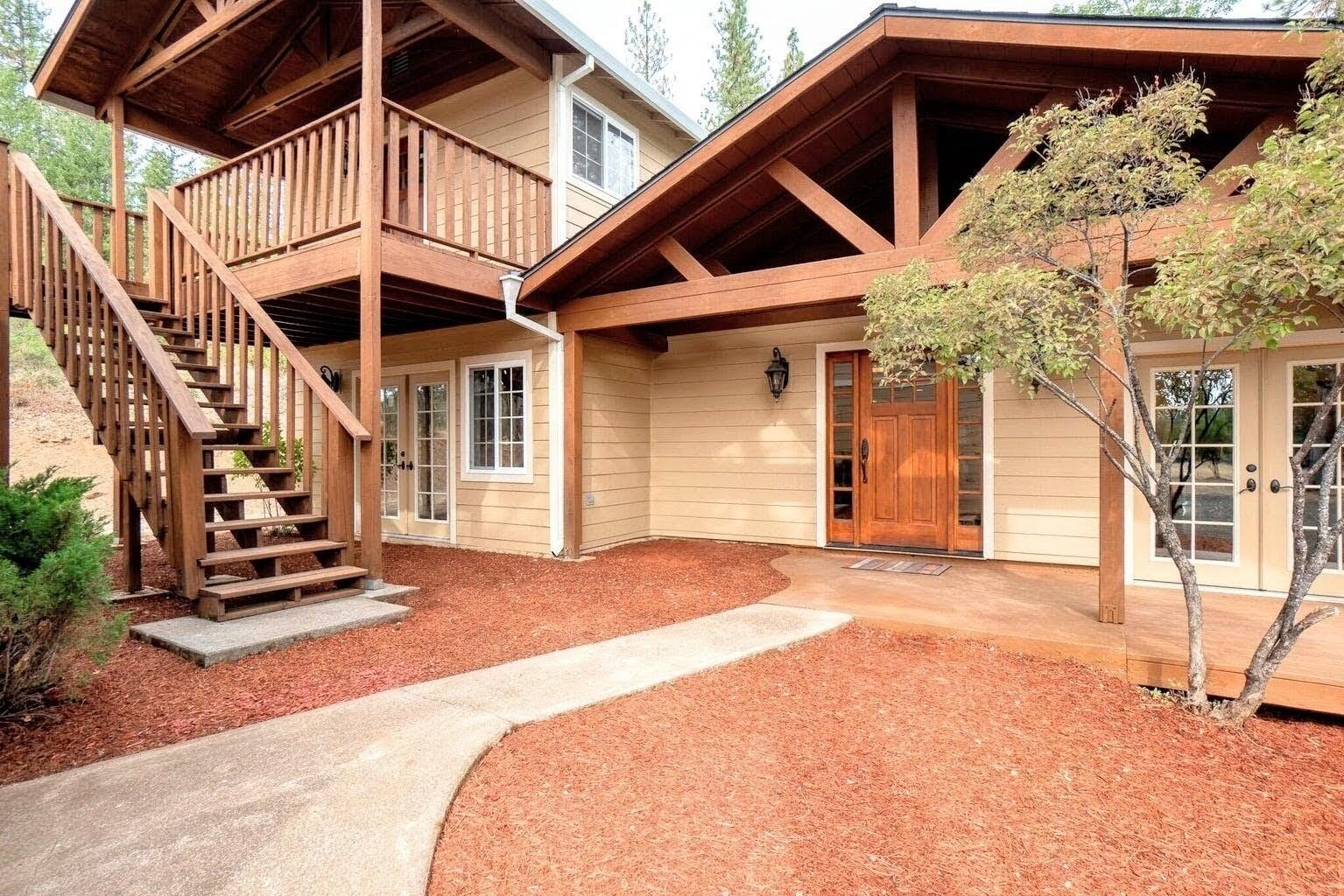 778 Ragsdale Road Trail, OR 97541 - Photo 2 of 48 Main House