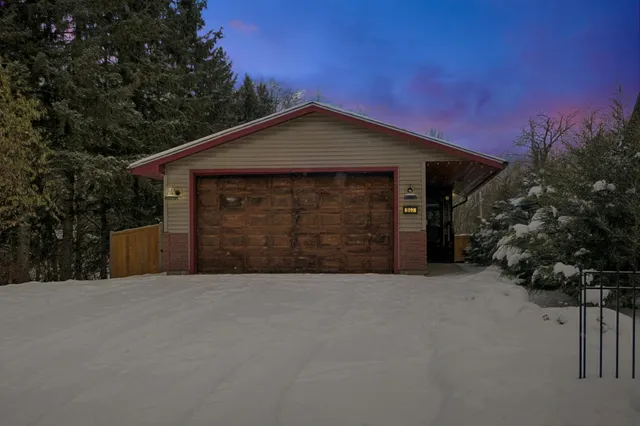 $299,900 | 542 5th Avenue Southwest, Cambridge, MN 55008