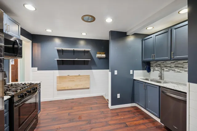 $299,900 | 542 5th Avenue Southwest, Cambridge, MN 55008