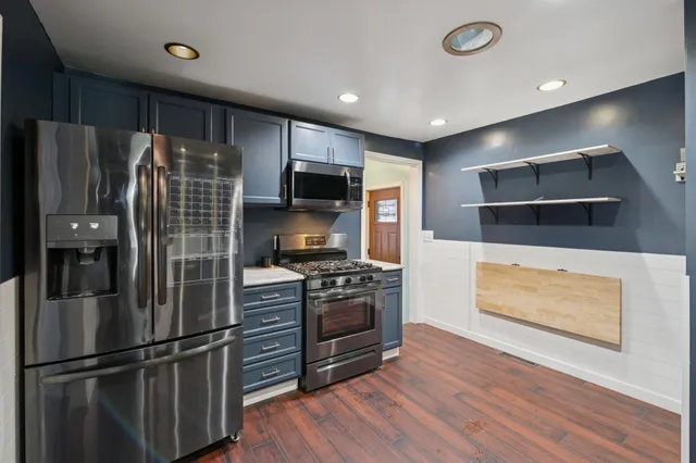 $299,900 | 542 5th Avenue Southwest, Cambridge, MN 55008