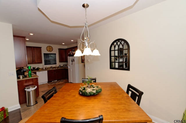 2029-2 Rosedale Way Guilderland, NY 12303 - Photo 9 of 25 Photo 9