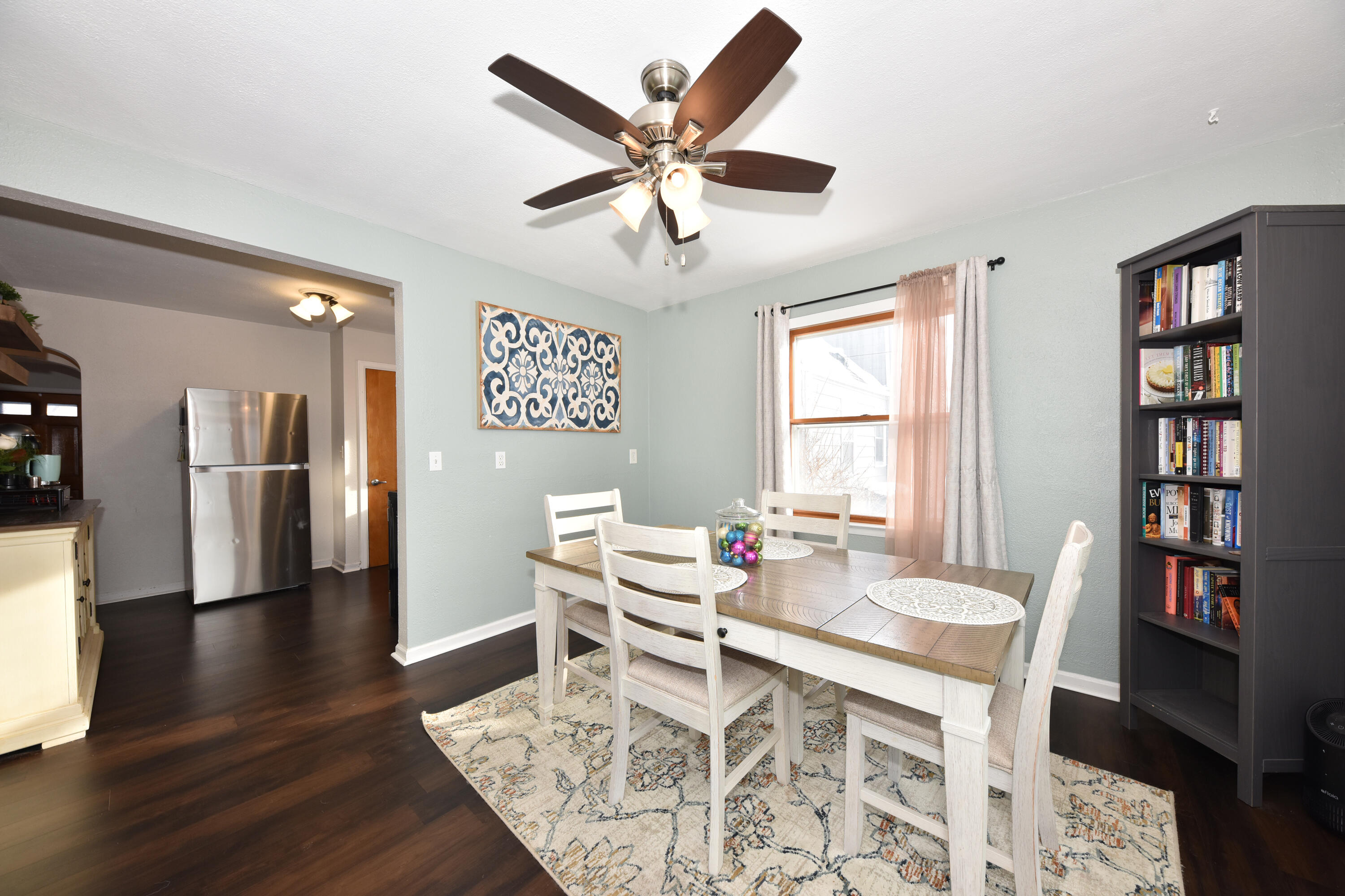 3341 North 88th Street Milwaukee, WI 53222 - Photo 11 of 37 Dining Area to Kitchen