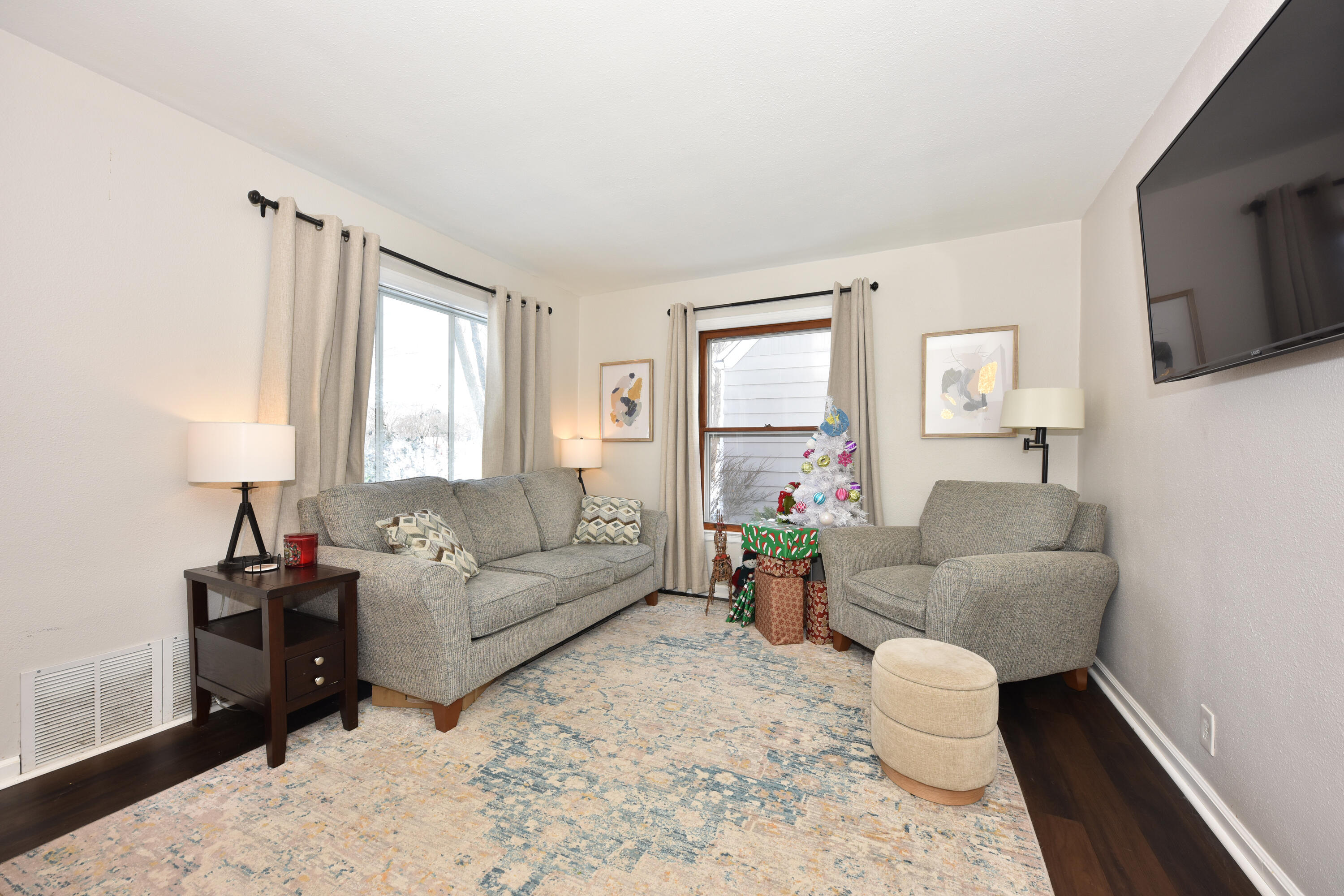 3341 North 88th Street Milwaukee, WI 53222 - Photo 2 of 37 Cozy Living room - lots of natural light