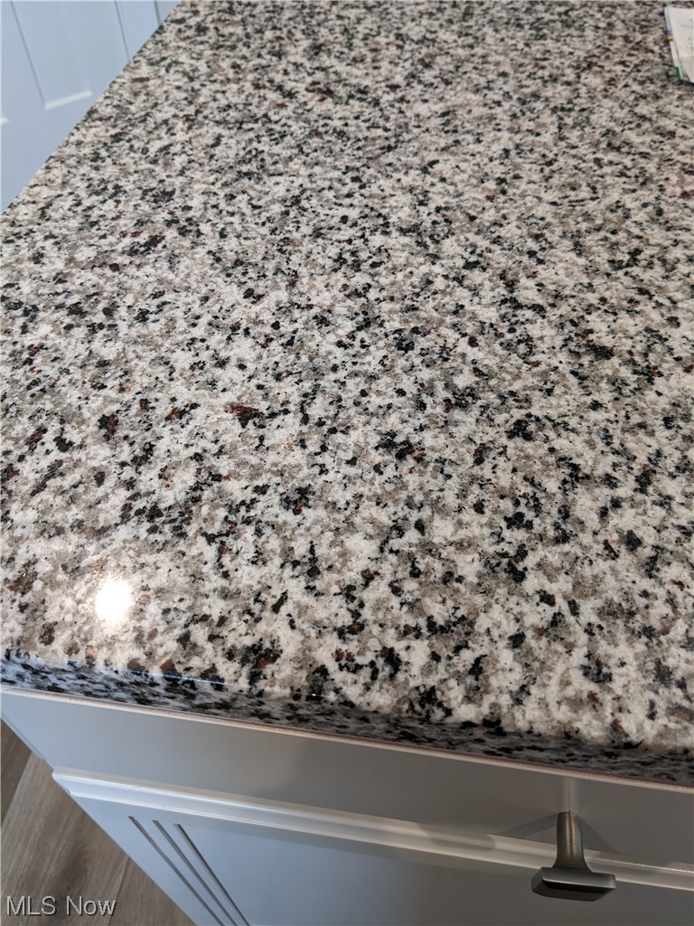 174 West Spring Drive Elyria, OH 44035 - Photo 6 of 19 granite countertop