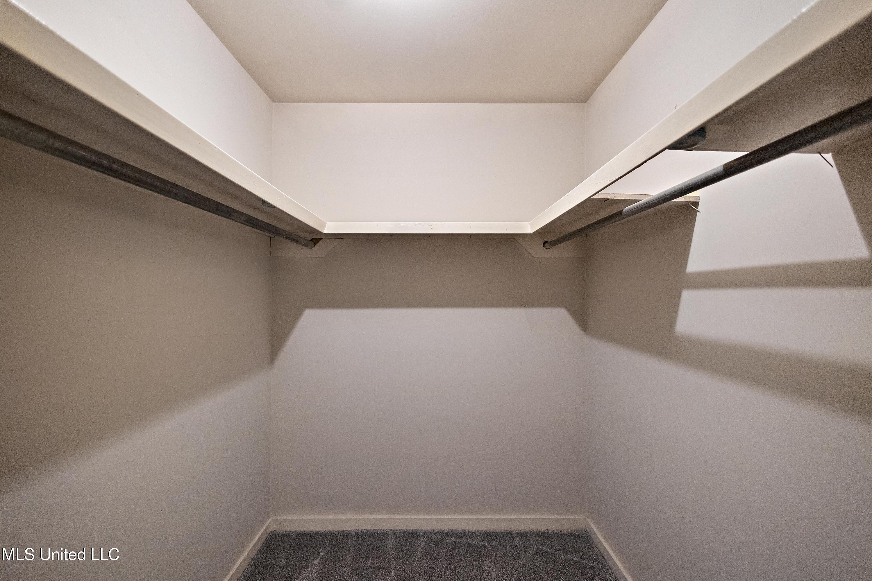 406 Springwood Circle Terry, MS 39170 - Photo 11 of 22 IMG_1688