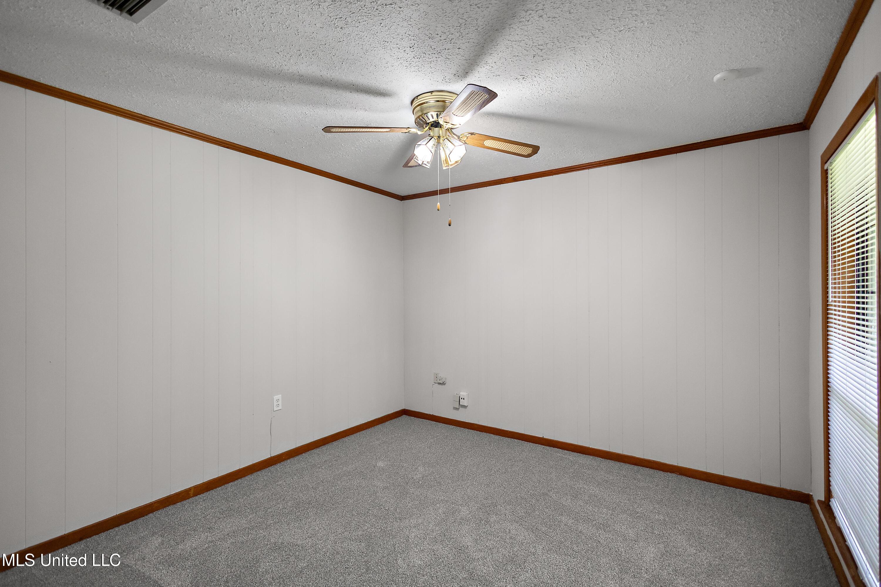 406 Springwood Circle Terry, MS 39170 - Photo 15 of 22 IMG_1692