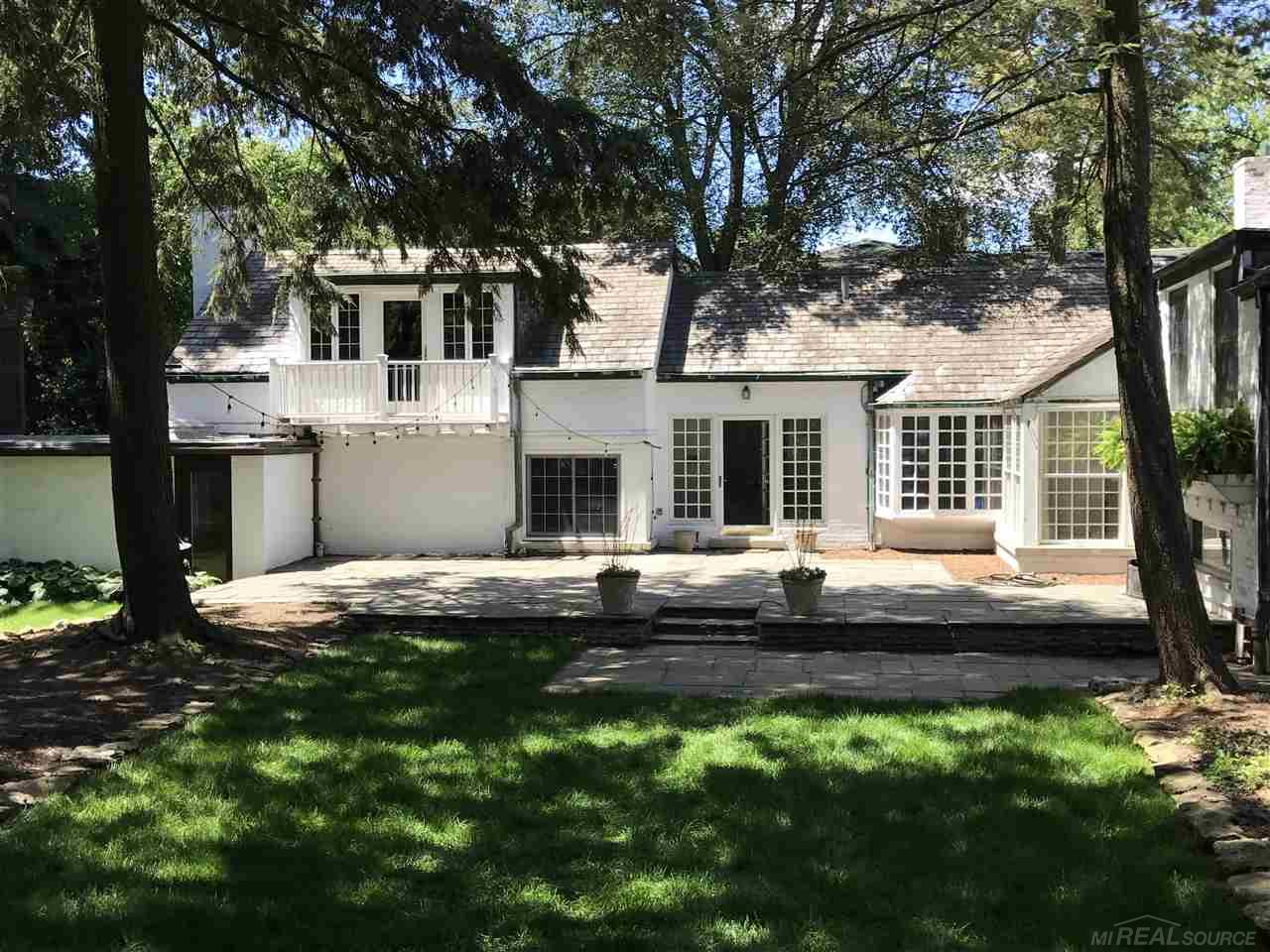 121 Merriweather Road Grosse Pointe Farms, MI 48236 - Photo 5 of 21