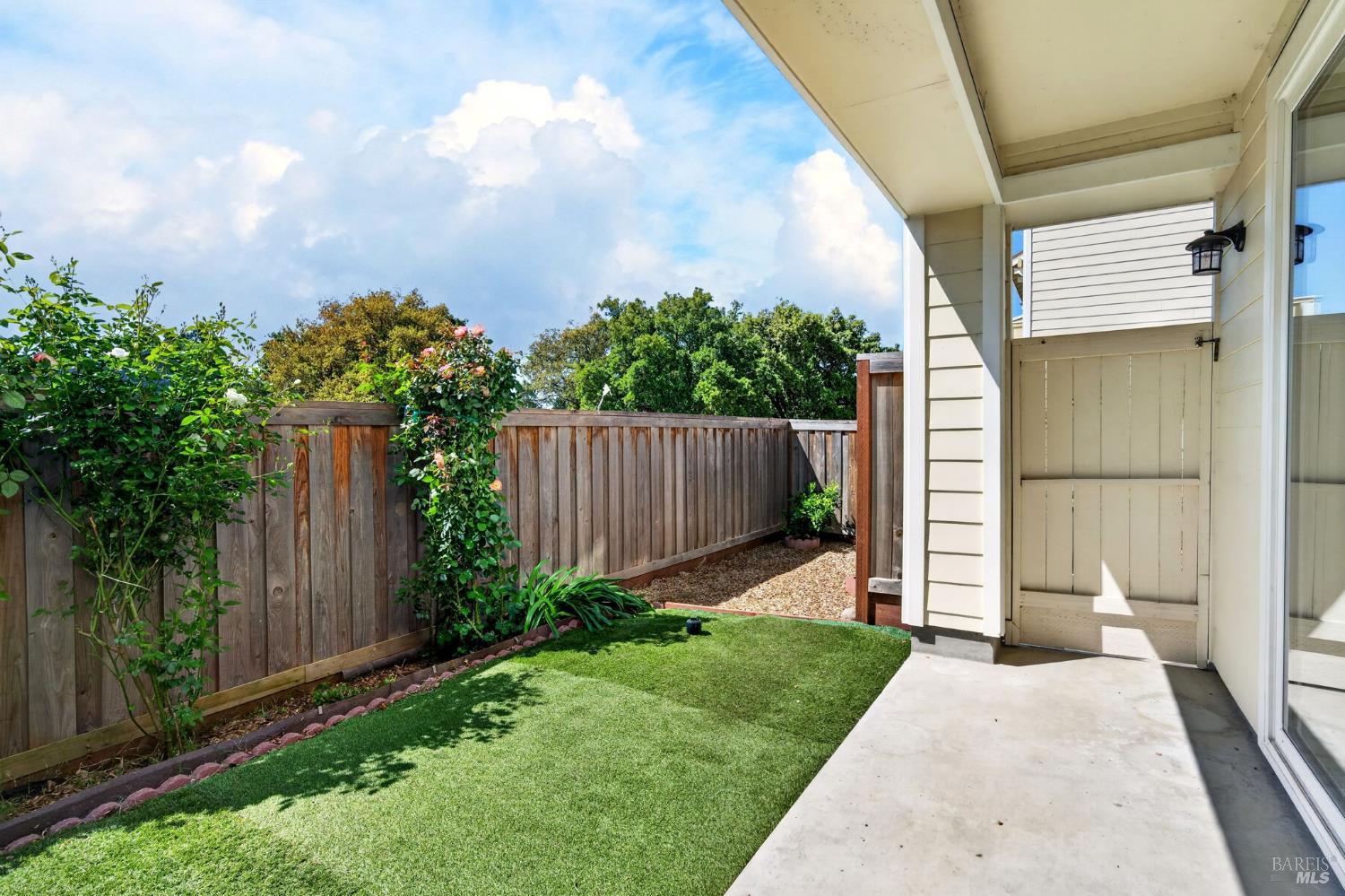 2017 Elson Way Santa Rosa, CA 95403 - Photo 12 of 53