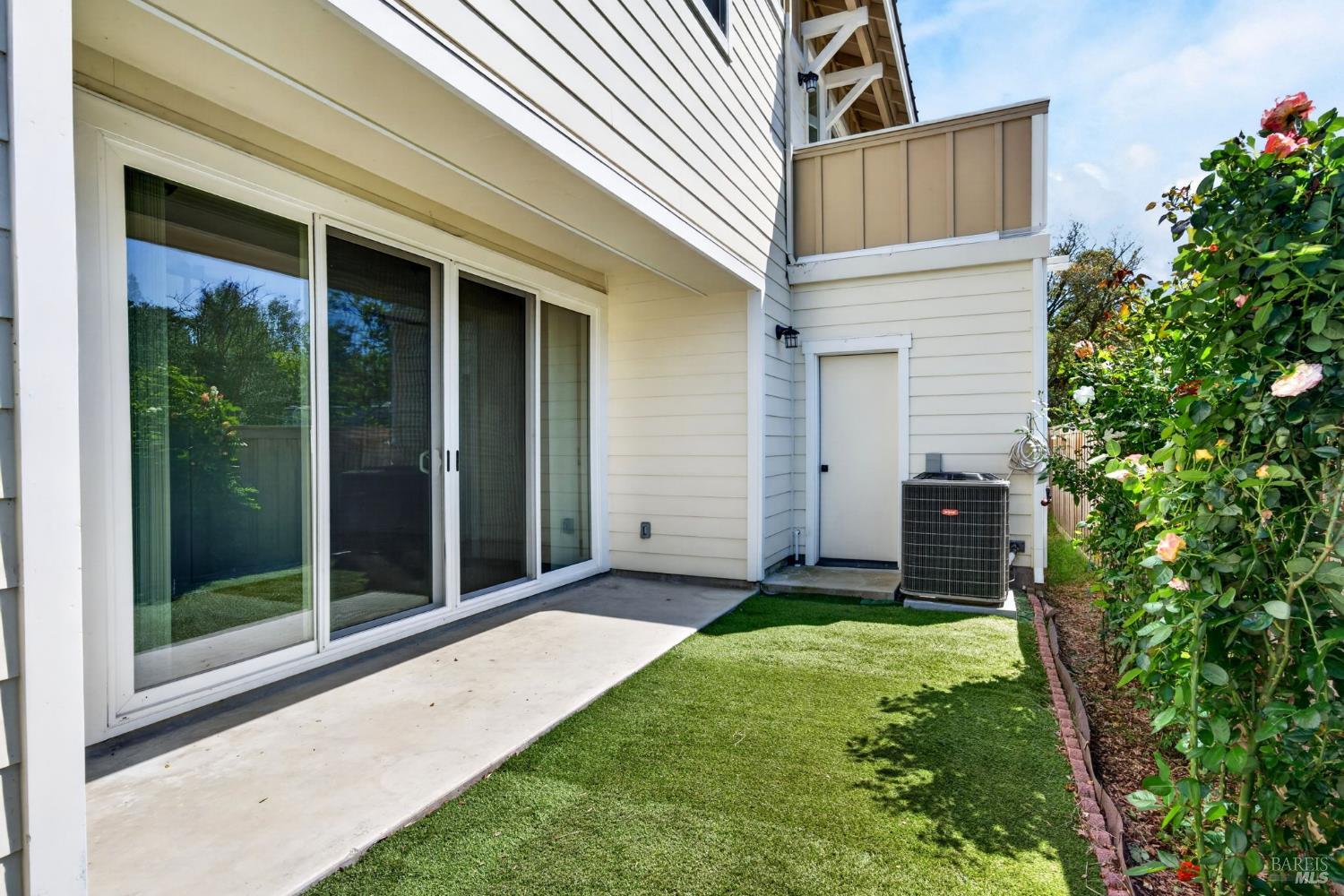 2017 Elson Way Santa Rosa, CA 95403 - Photo 15 of 53