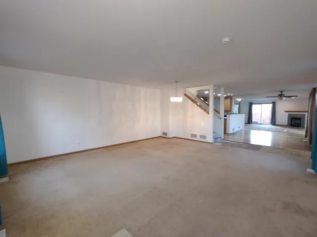 a view of empty room