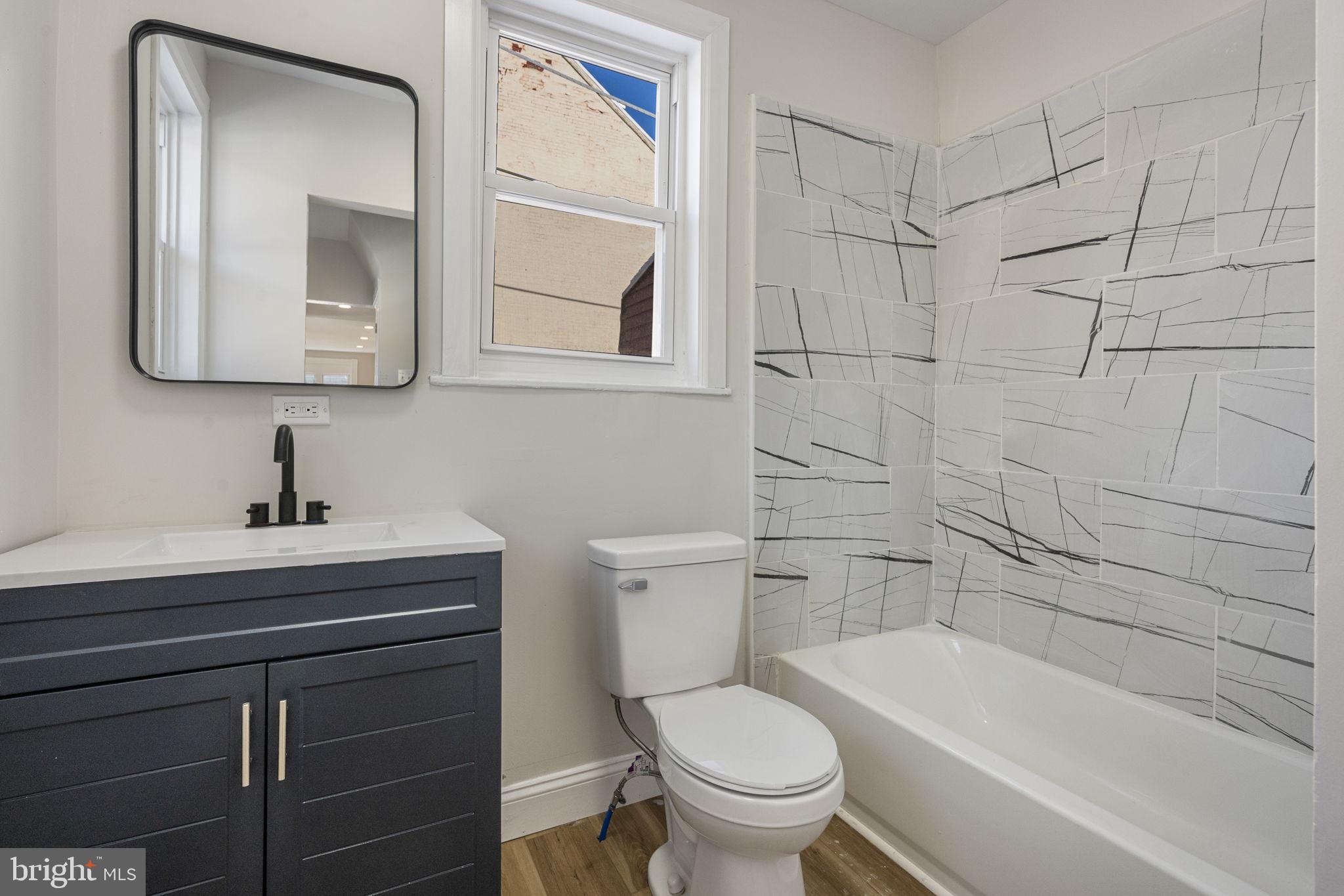 935 Muhlenberg Street Reading, PA 19602 - Photo 11 of 30