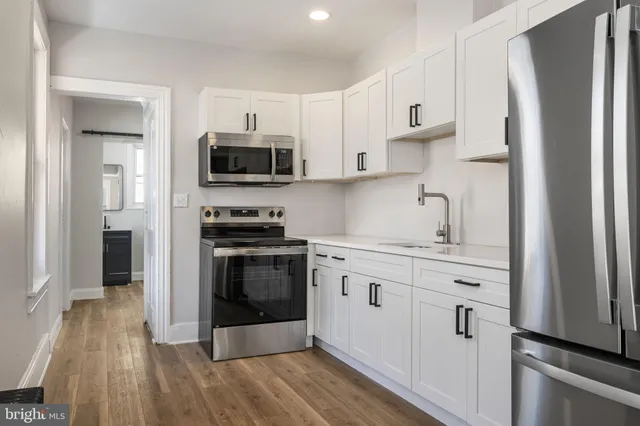 $209,900 | 935 Muhlenberg Street, Reading, PA 19602