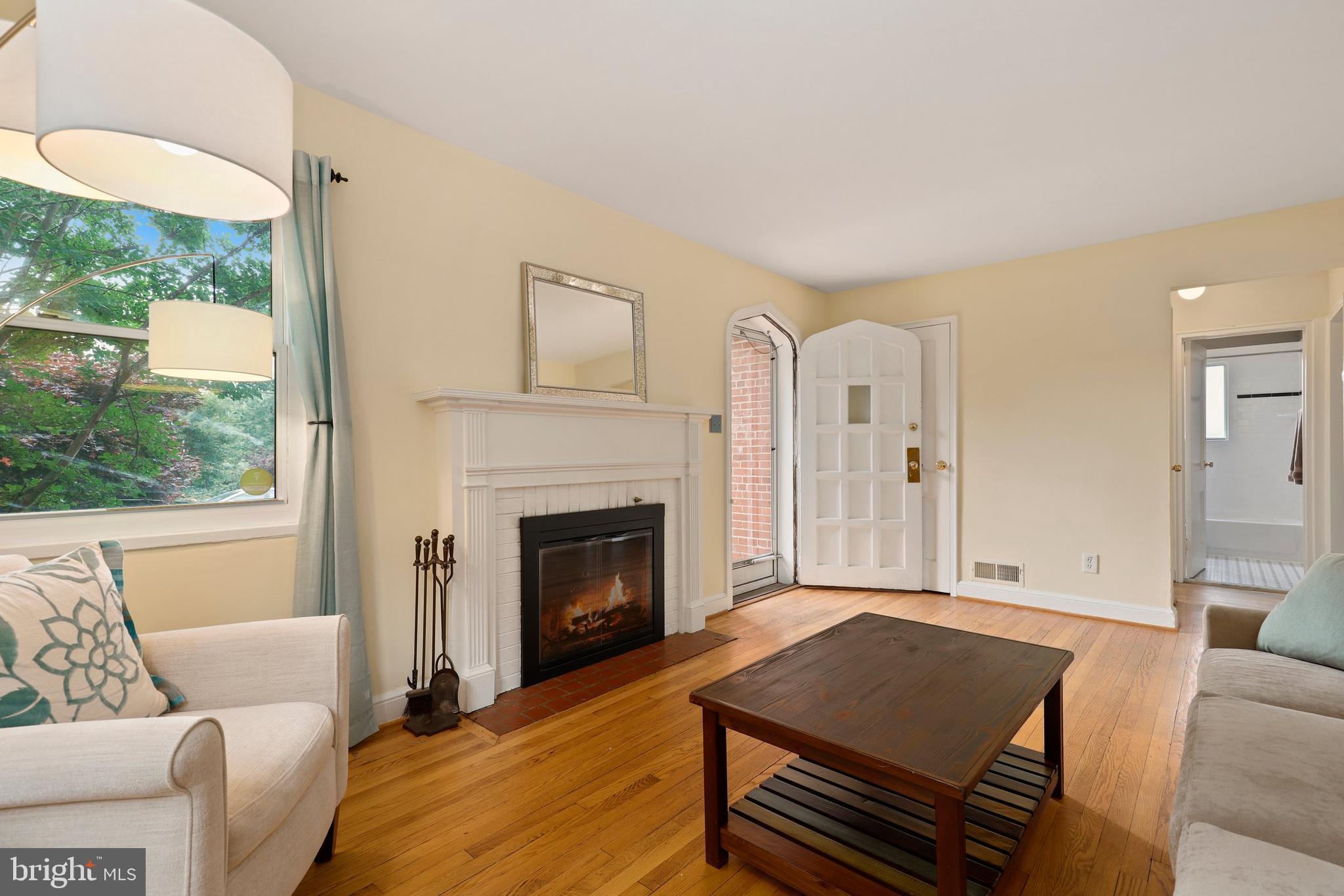 2719 Hardy Avenue Silver Spring, MD 20902 - Photo 7 of 41