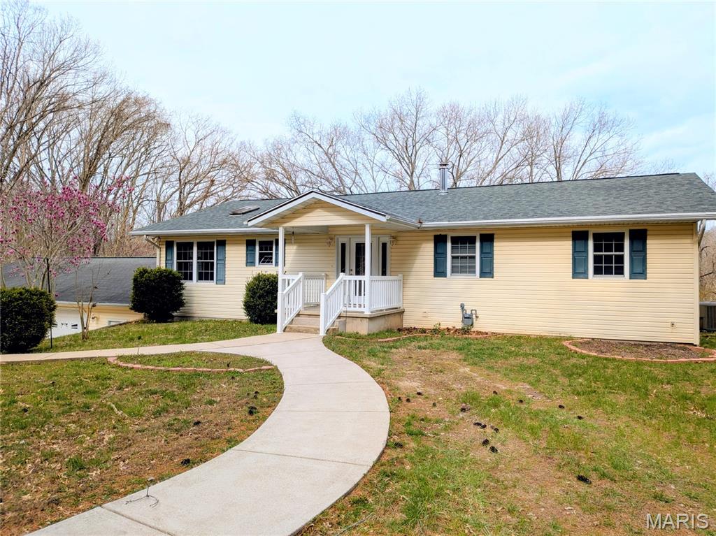 369 Mullins Road Chester, IL 62233 - Photo 1 of 50