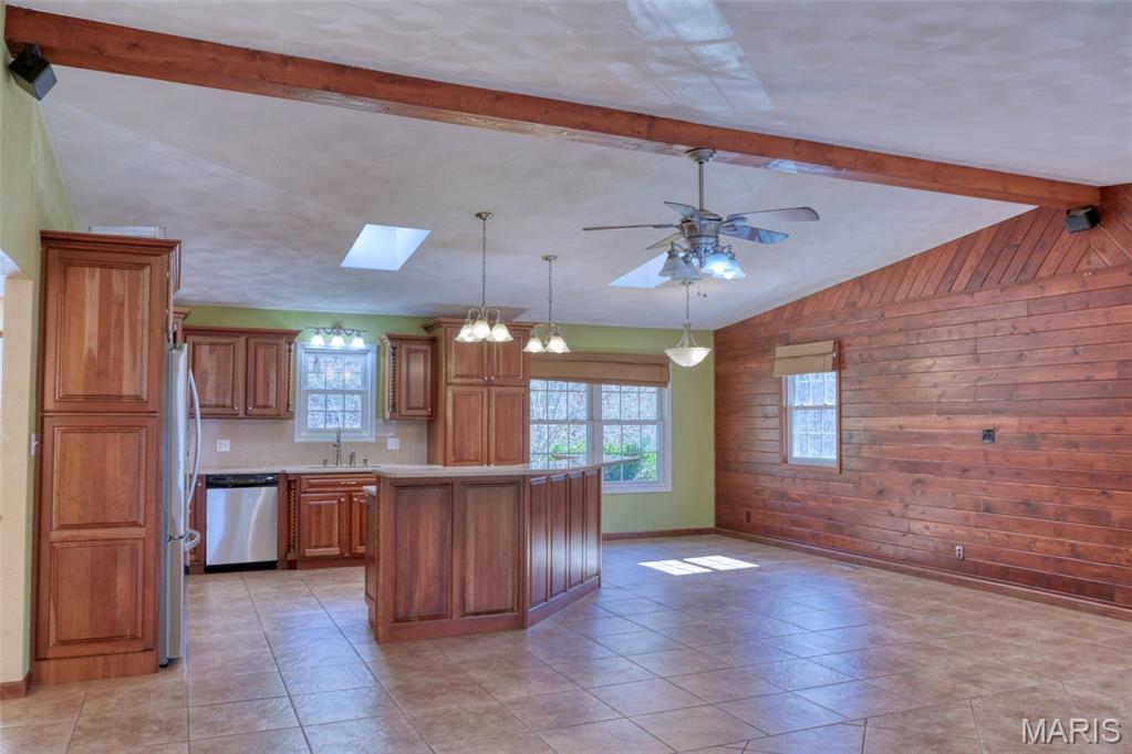 369 Mullins Road Chester, IL 62233 - Photo 9 of 50