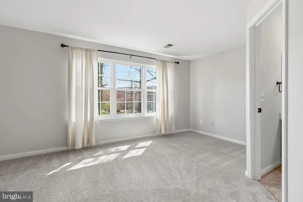 $315,000 | 751 Cedar Crest Drive, Warrenton, VA 20186