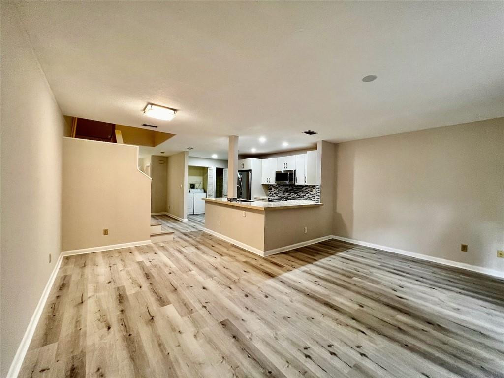 21420 Tudor Drive Boca Raton, FL 33431 - Photo 3 of 22 Open kitchen/living area