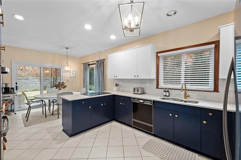 2844 Fernwald Road Pittsburgh, PA 15217 - Photo 11 of 25 Gallery Image 11