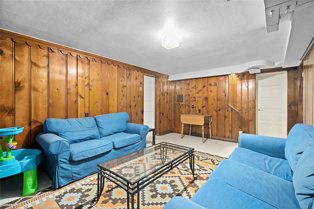 2844 Fernwald Road Pittsburgh, PA 15217 - Photo 23 of 25 Gallery Image 23