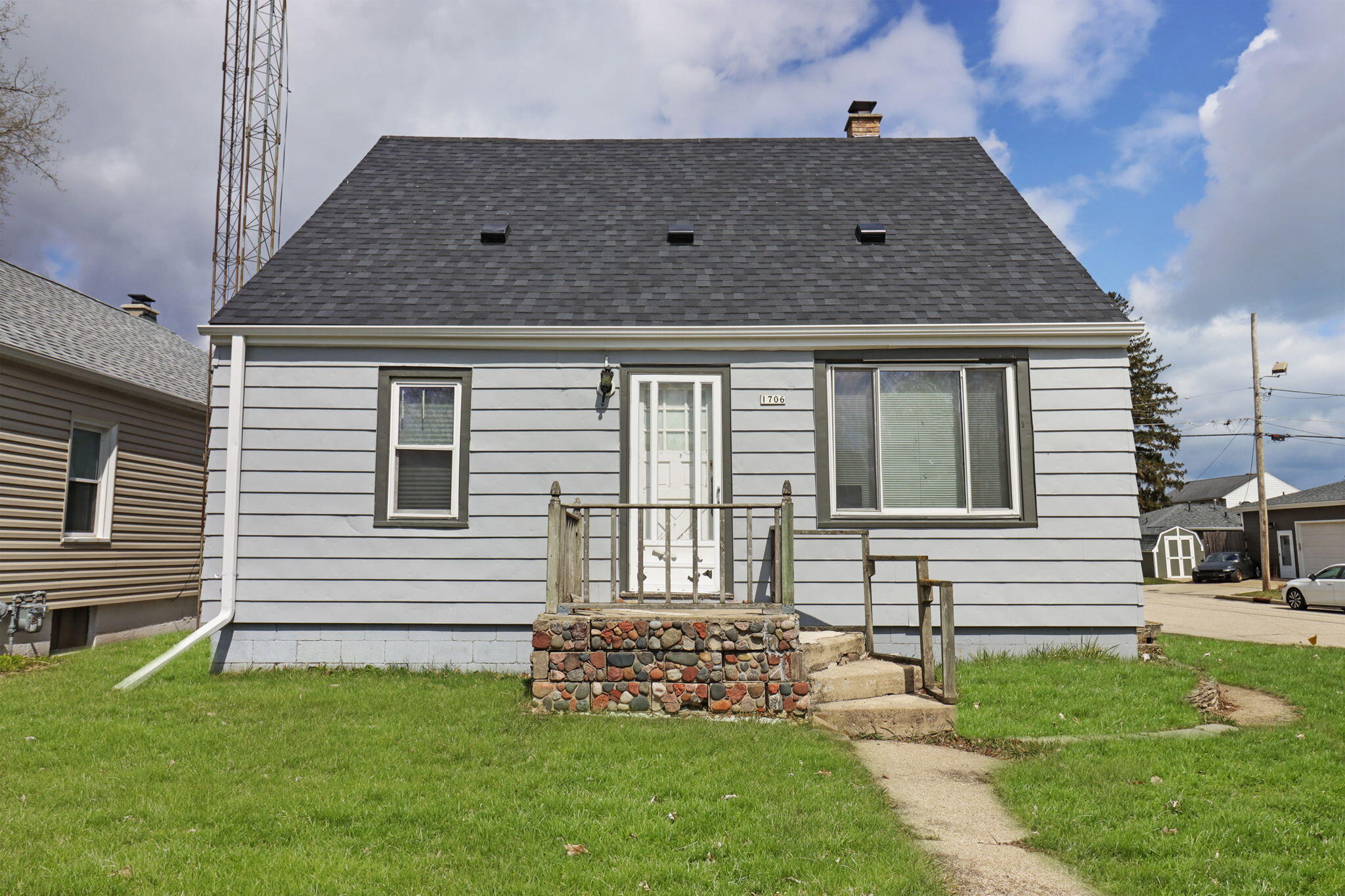 1706 Derby Avenue Mount Pleasant, WI 53403 - Photo 19 of 23 22-web-or-mls-1706 Derby Ave, Mount Plea