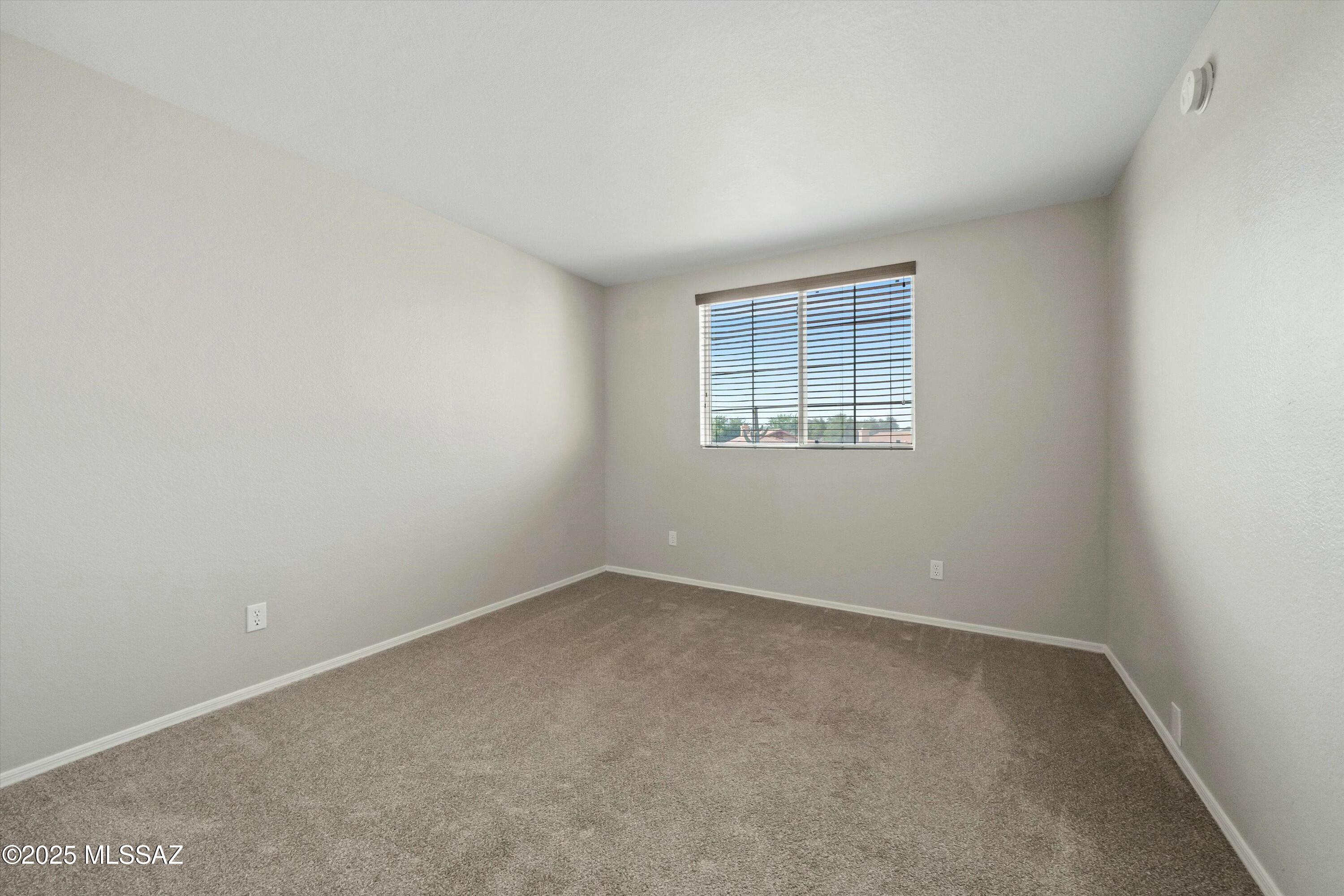 8768 North Maple Ridge Place Tucson, AZ 85743 - Photo 29 of 45 Gallery Image 29