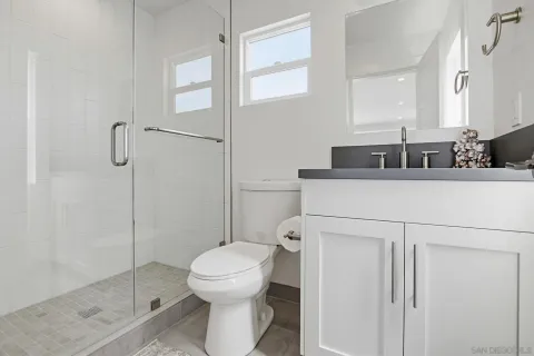 $2,949,999 | 835 Beryl Street, San Diego, CA 92109