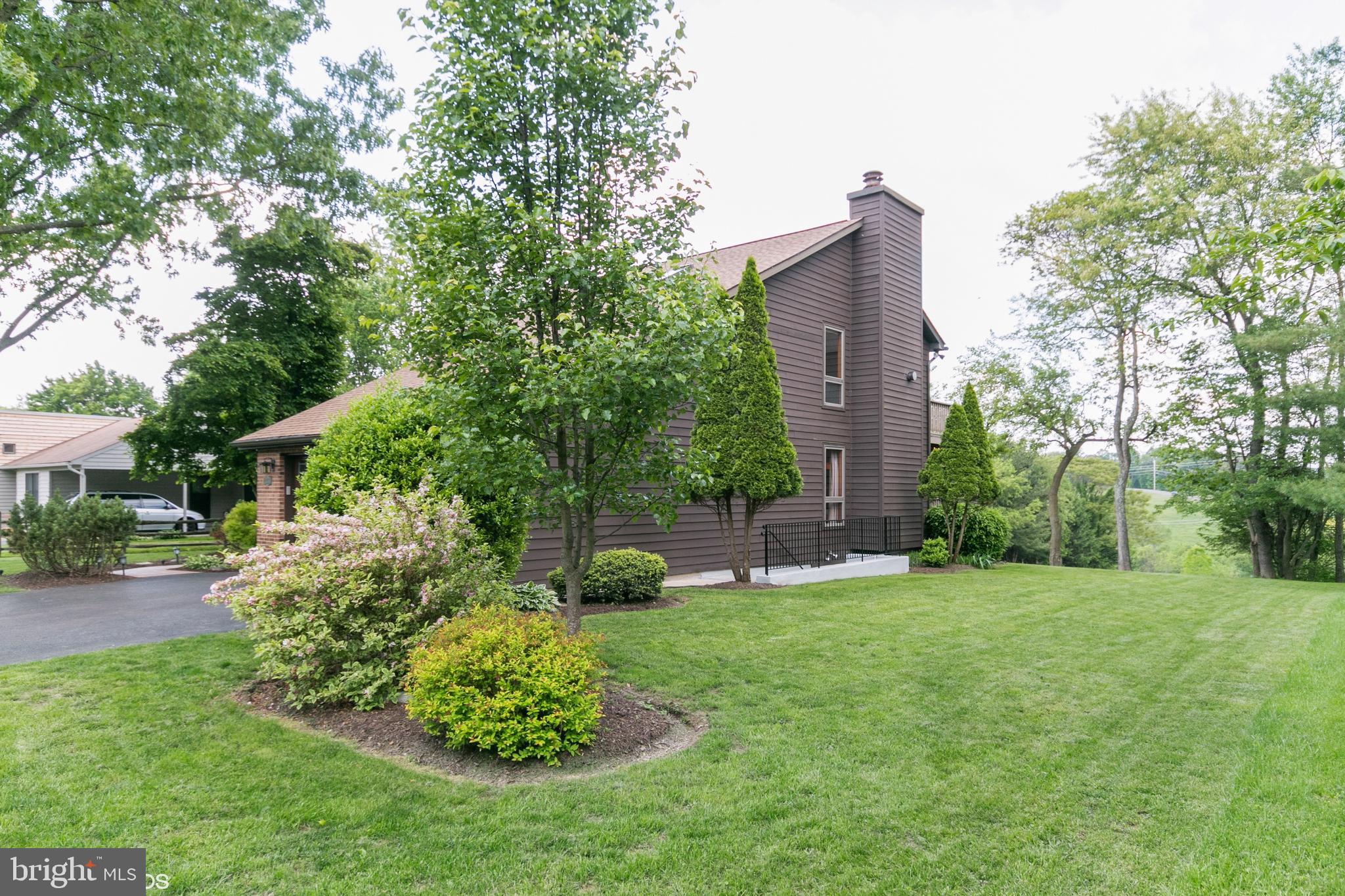 7110 Masters Road New Market, MD 21774 - Photo 27 of 29 Side view of this lovely home