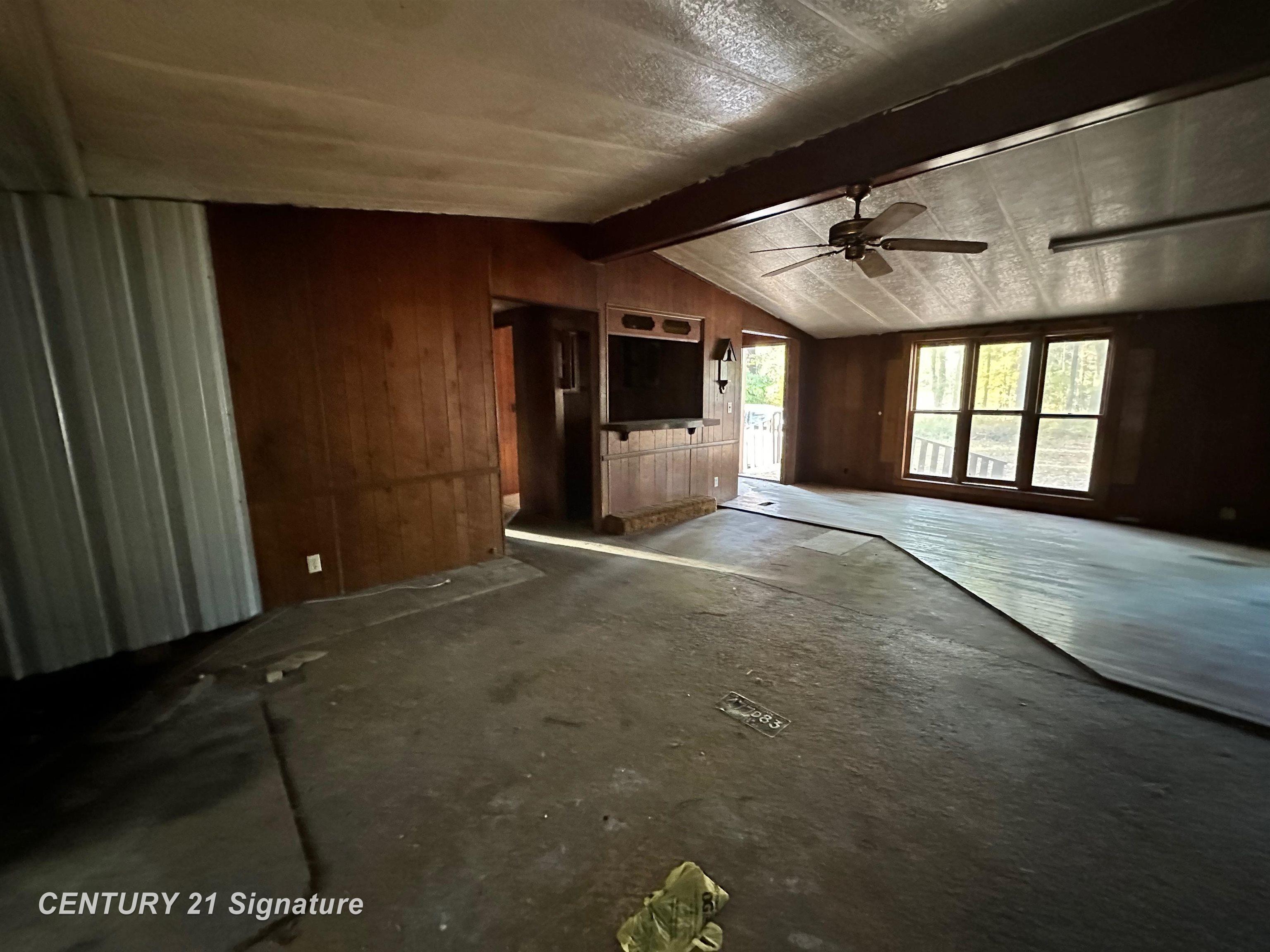 1665 Hay Road Beaverton, MI 48612 - Photo 7 of 18