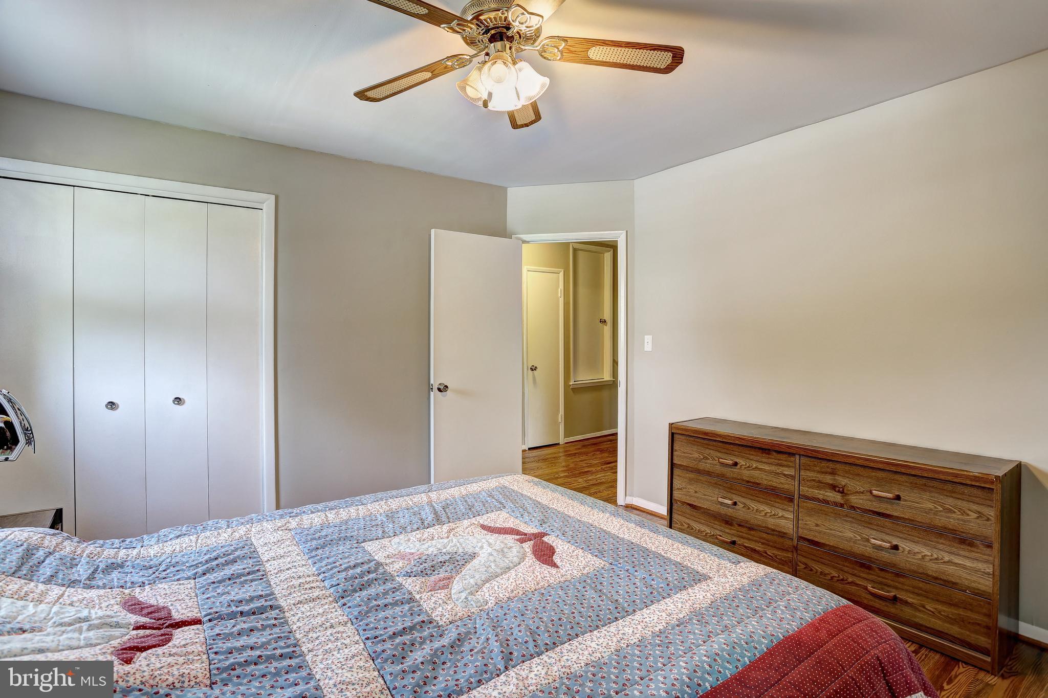 419 North Hammonds Ferry Road Linthicum, MD 21090 - Photo 15 of 24