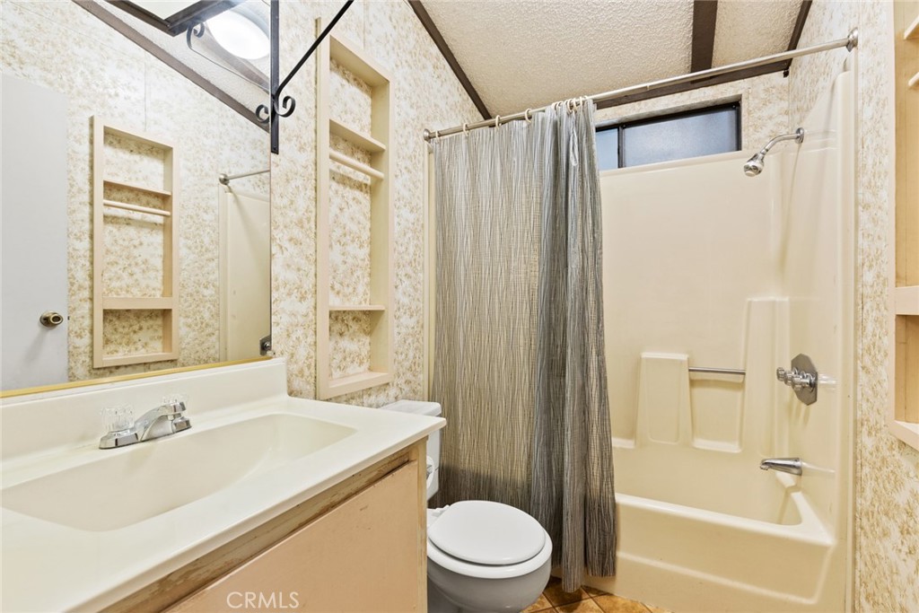 3835 Gardiner Ferry Road, Unit 4 Corning, CA 96021 - Photo 17 of 22