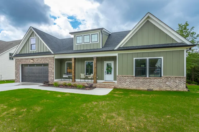 $525,000 | 125 Cascade Drive, Rossville, GA 30741