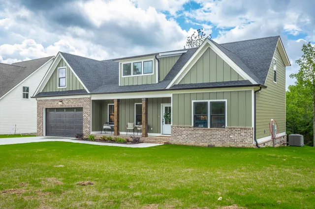 $525,000 | 125 Cascade Drive, Rossville, GA 30741