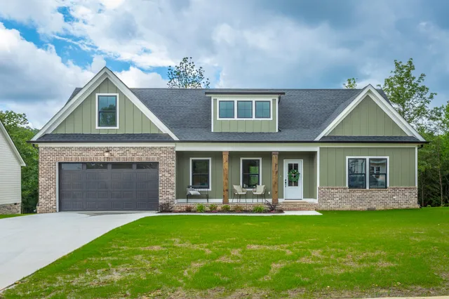 $525,000 | 125 Cascade Drive, Rossville, GA 30741